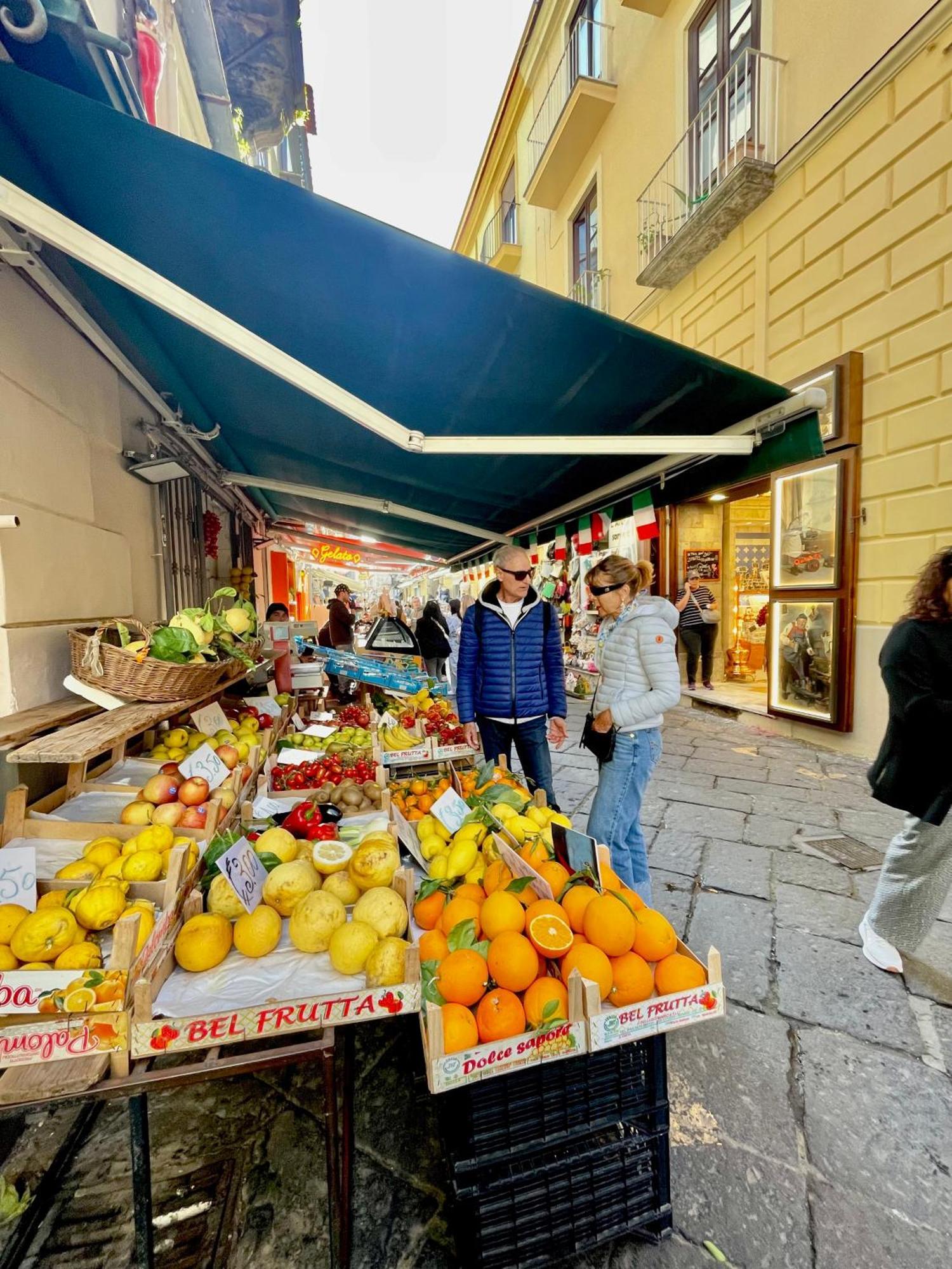 Suite Old Town Sorrento Esterno foto