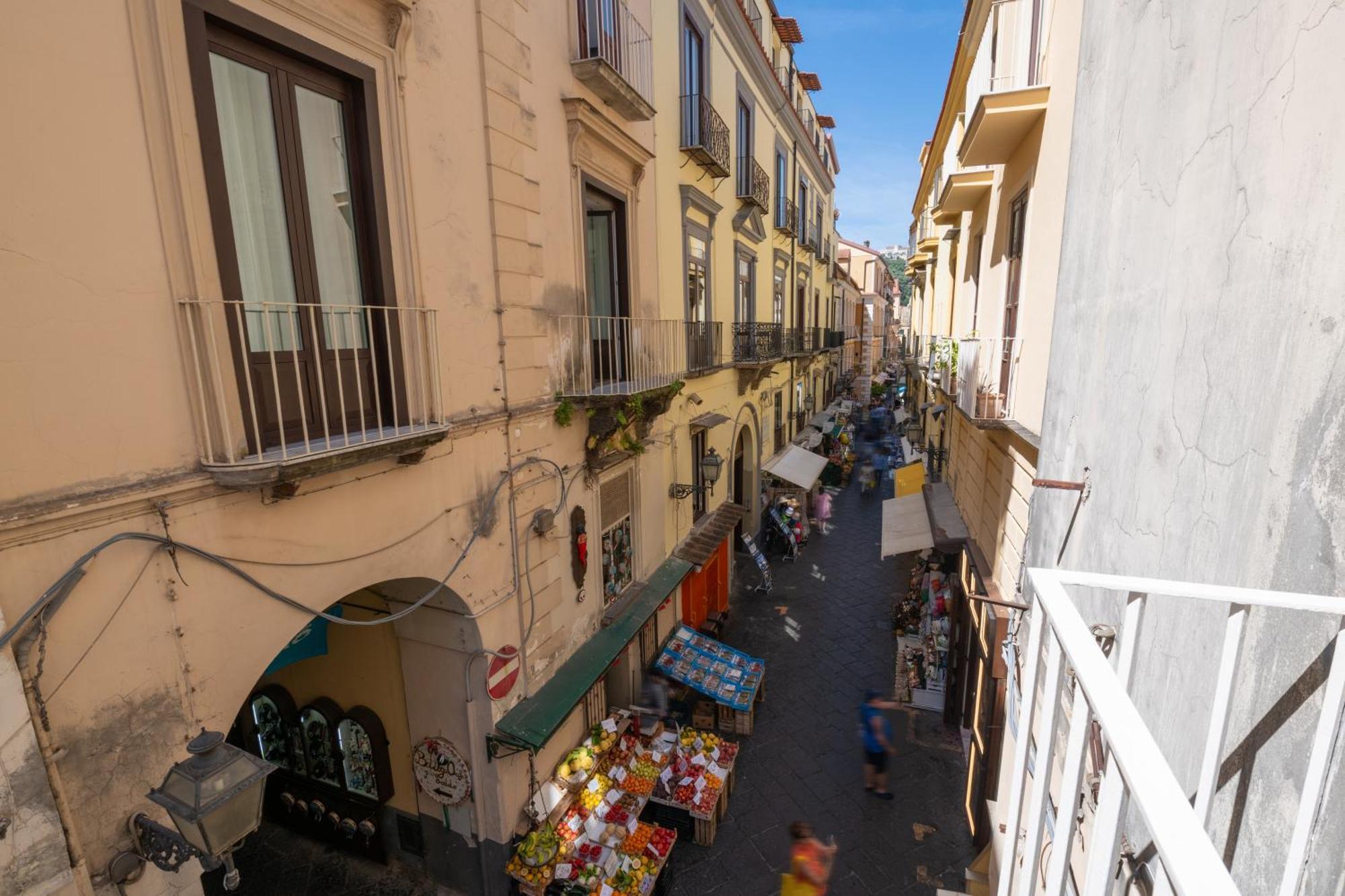 Suite Old Town Sorrento Esterno foto